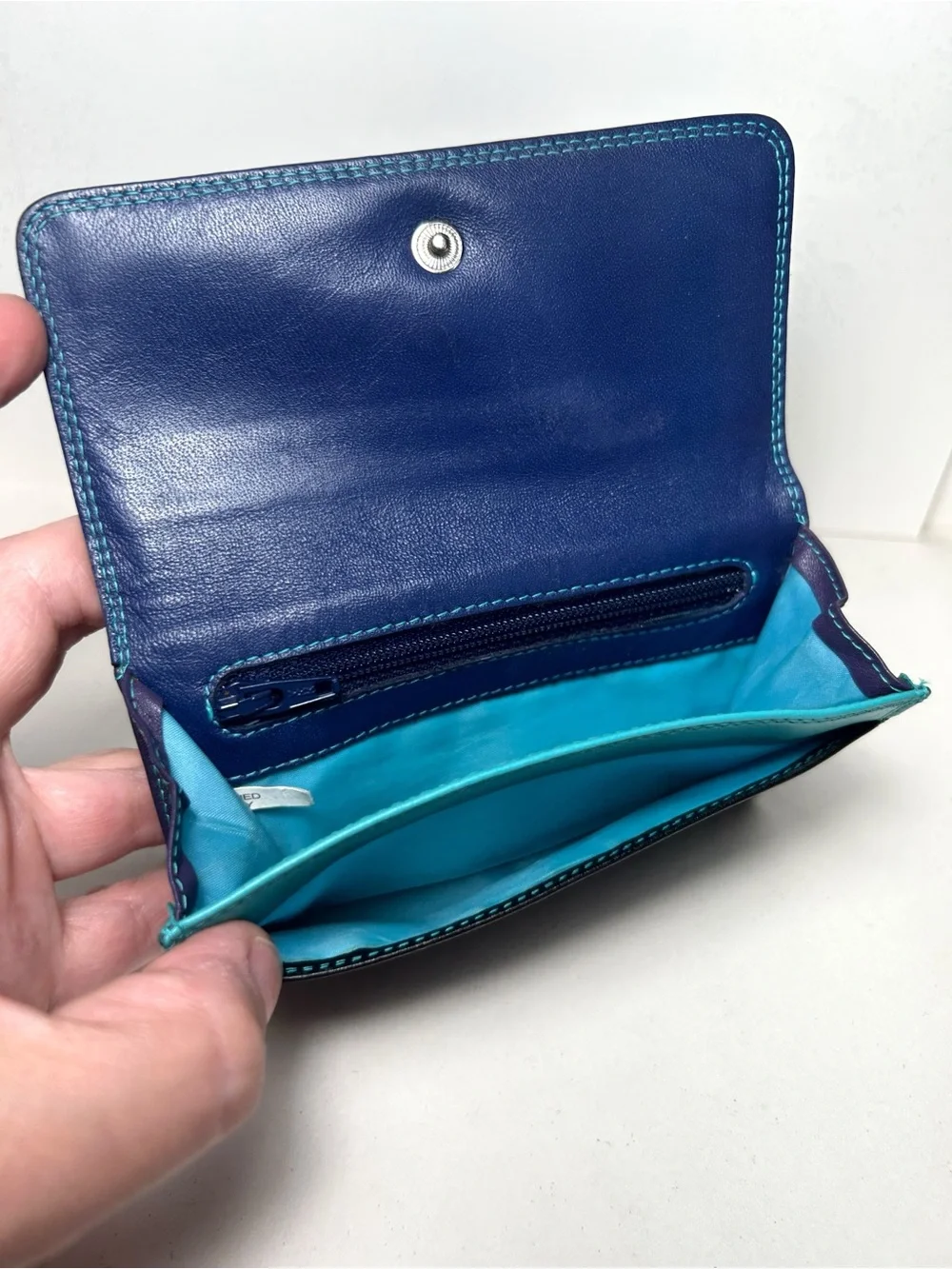 MyWalit Double Flap Ladies Trifold Leather Wallet -Black Multi, with Pen EUC